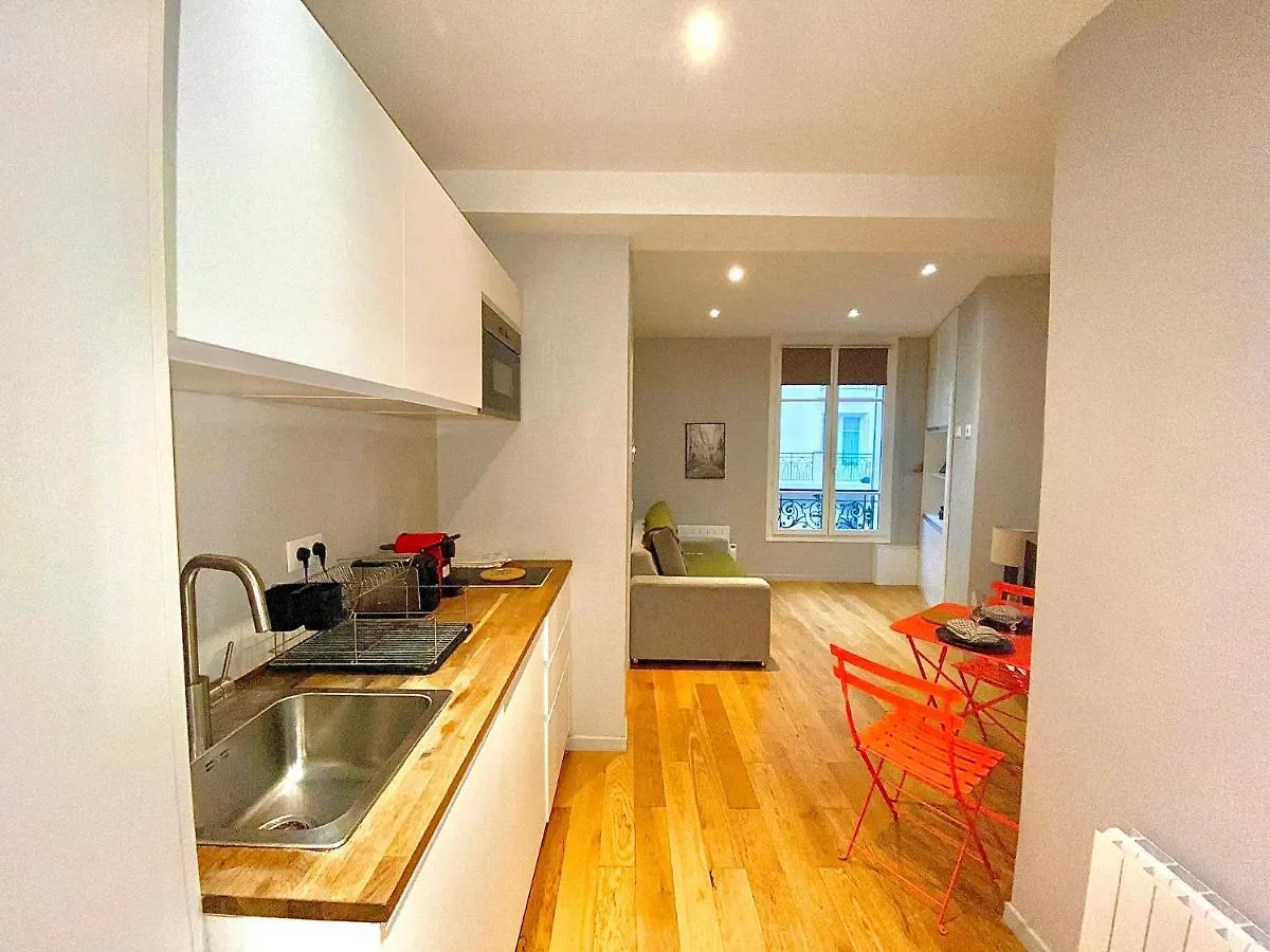 Vaugirard - Saint Germain Des Pres - Best Place Paris Apartment